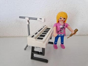 Playmobil 9095 Zangeres beschikbaar voor biedingen