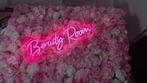Neon Sign & Flower Wall Decor, Ophalen, Zo goed als nieuw