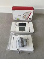 Nintendo 2DS CIB (Scarlet Red), Spelcomputers en Games, Spelcomputers | Nintendo 2DS en 3DS, Ophalen of Verzenden, Gebruikt, Wit