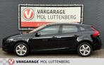 VOLVO V40 1.6 T2 120PK Summum, STOELVERWARMING, TREKHAAK, BL, Stof, Gebruikt, Zwart, 4 cilinders