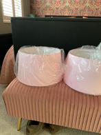 1 grote roze lampenkap.de rest op de foto is verkocht!, Huis en Inrichting, Lampen | Lampenkappen, Nieuw, Minder dan 25 cm, Rond