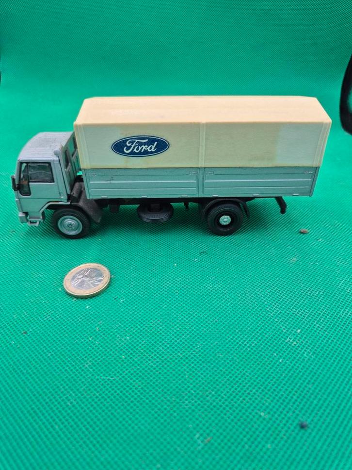 557 ford Carco Nzg 1/50, Hobby en Vrije tijd, Modelauto's | 1:50, Zo goed als nieuw, Bus of Vrachtwagen, NZG, Ophalen of Verzenden