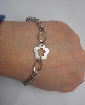 Zilveren verstelbare fantasie armband nr.871 beschikbaar voor biedingen
