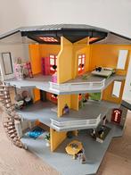 playmobil  woonhuis poppenhuis city huis house modern, Kinderen en Baby's, Speelgoed | Playmobil, Ophalen of Verzenden, Gebruikt