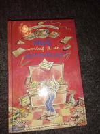 "Hoe overleef ik de brugklas" - Gesigneerd!, Boeken, Ophalen of Verzenden, Gelezen, Francine Oomen, Fictie algemeen