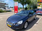 Volvo S60 1.6 T4 Kinetic | Origineel Nederlands | Trekhaak |, Stof, Zwart, 4 cilinders, Blauw