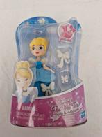 Cinderella / Assepoester, Ophalen of Verzenden, Assepoester of Belle, Nieuw, Beeldje of Figuurtje