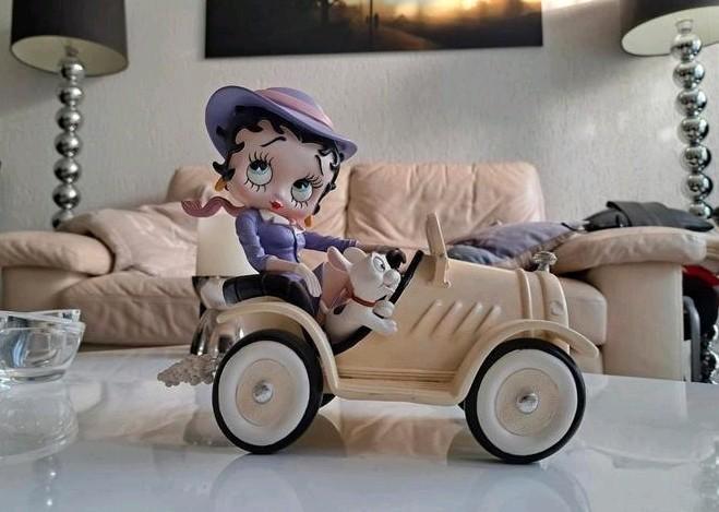 Betty Boop in auto, Verzamelen, Beelden en Beeldjes, Zo goed als nieuw, Ophalen of Verzenden