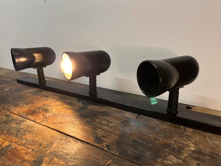 Vintage post modern Fase Madrid drie spots plafond lamp, Huis en Inrichting, Lampen | Plafondlampen, Gebruikt, Metaal, Ophalen of Verzenden