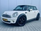 Mini Mini 1.6 One MINIMALIST, 6 X Mini op voorraad!, Voorwielaandrijving, Euro 5, Gebruikt, Zwart
