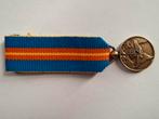 Miniatuur luchtmachtmedaille, Ophalen of Verzenden, Landmacht, Nederland, Embleem of Badge