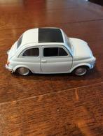 Fiat 500 model auto. Miniatuur, Hobby en Vrije tijd, Modelauto's | 1:24, Ophalen of Verzenden