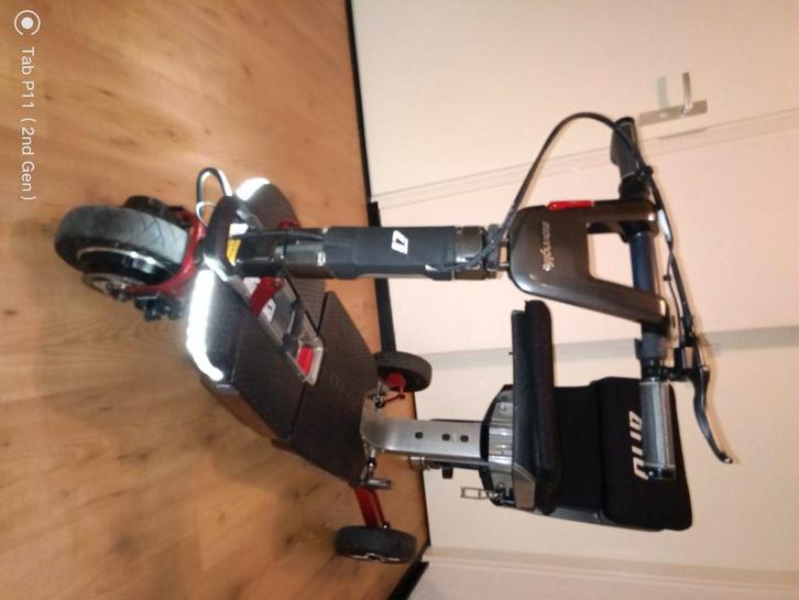 Te koop ATTO SPORT SCOOTMOBIEL, Diversen, Brommobielen en Scootmobielen, Zo goed als nieuw, Ophalen
