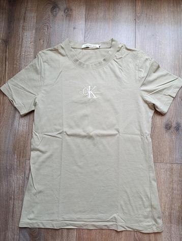 Calvin Klein lichtgroen dames t-shirt maat S  beschikbaar voor biedingen