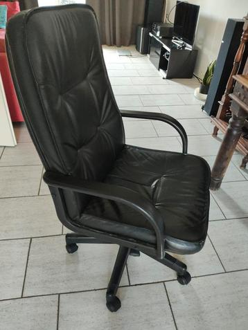 Zwarte Bureaustoel - Comfortabel en Ergonomisch beschikbaar voor biedingen