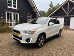 Mitsubishi ASX 1.6 86KW 2016 Wit, Voorwielaandrijving, Euro 5, Stof, Zwart