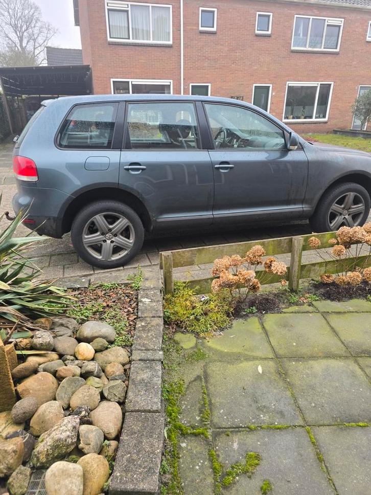 Vw touareg 3.2 v6 UIT 2005. LET OP, BAKSCHADE!, Auto's, Volkswagen, Particulier, Ophalen