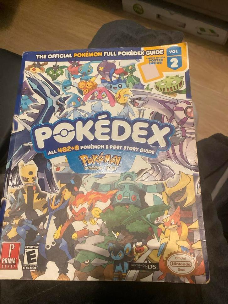Officiële Pokémon Full Pokédex Guide, Boeken, Kinderboeken | Jeugd | onder 10 jaar, Gelezen, Non-fictie, Ophalen of Verzenden