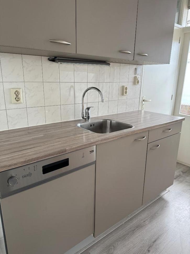 Keuken, Huis en Inrichting, Keuken | Complete keukens, Zo goed als nieuw, Enkelwandige keuken, Overige kleuren, Hout, Ophalen