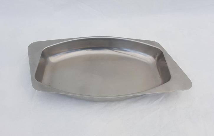 RVS serveerschaal / vleesschaal, Huis en Inrichting, Keuken | Servies, Zo goed als nieuw, Schaal of Schalen, Overige stijlen, Overige materialen