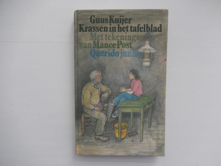 * Krassen in het tafelblad - Guus Kuijer * uit 1979 *, Boeken, Kinderboeken | Jeugd | onder 10 jaar, Gelezen, Non-fictie, Ophalen of Verzenden