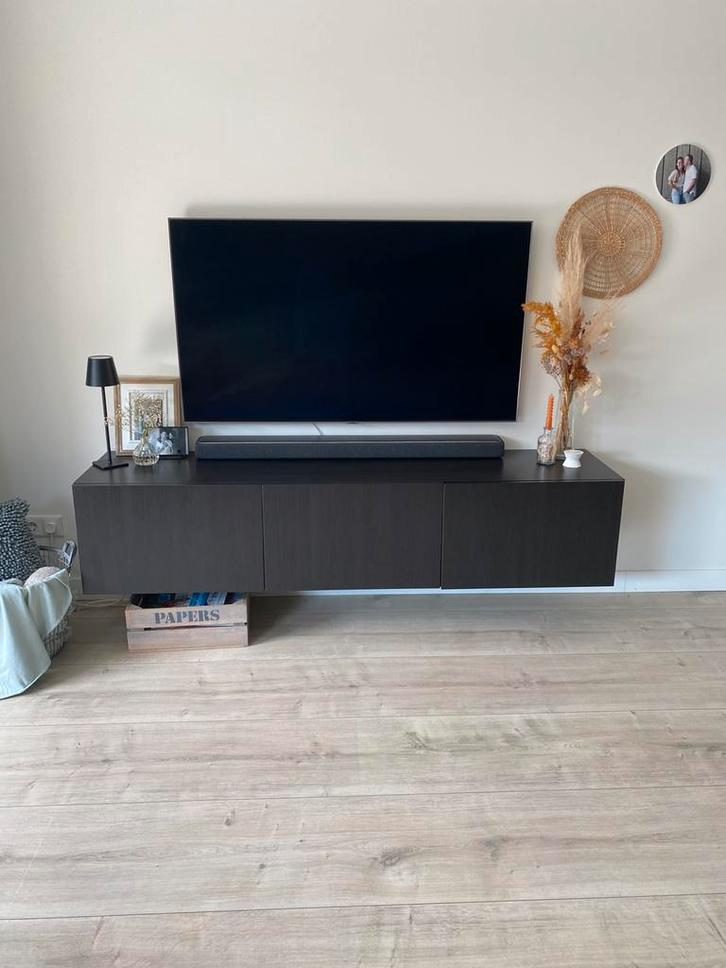 IKEA BESTÅ Tv-meubel, zwartbruin, 180x42x38 cm, Huis en Inrichting, Kasten | Televisiemeubels, Zo goed als nieuw, Minder dan 100 cm