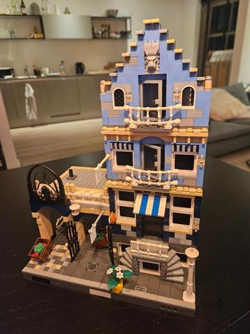Lego 10190 Market Street (Zeldzaam Modulair Gebouw) beschikbaar voor biedingen