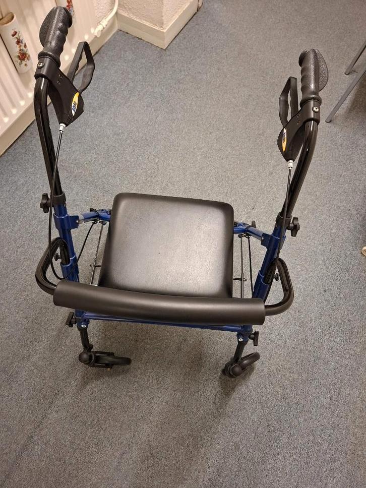 2 rollators te koop, Diversen, Rollators, Zo goed als nieuw, Opvouwbaar, Ophalen