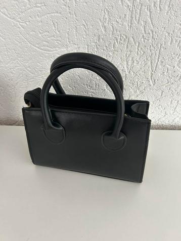 Damestas klein zwart kleur beschikbaar voor biedingen