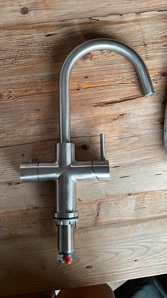 Floww kokend water meng kraan - Nieuw - 2, Huis en Inrichting, Keuken | Keukenelementen, Zo goed als nieuw, Minder dan 100 cm