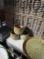 Bord met 3 potjes, Antiek en Kunst, Curiosa en Brocante, Ophalen of Verzenden