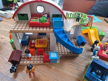 Playmobil School, Huis, Camper, Garage, Auto en Auto en boot beschikbaar voor biedingen