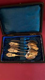 Zilveren lepeltjes in doosje., Antiek en Kunst, Antiek | Bestek, Ophalen of Verzenden