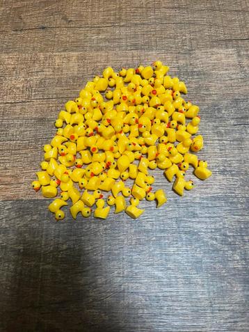 Nieuw 100 mini badeendjes sociaal media trend beschikbaar voor biedingen