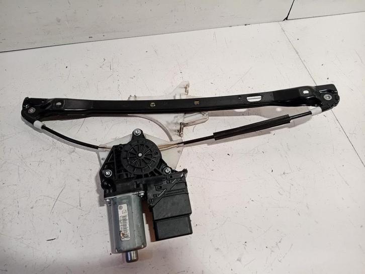 Raammechaniek elektrisch links achter Volkswagen Golf, Auto-onderdelen, Ruiten en Toebehoren, Volkswagen, Gebruikt, Herkomst onderdeel bekend