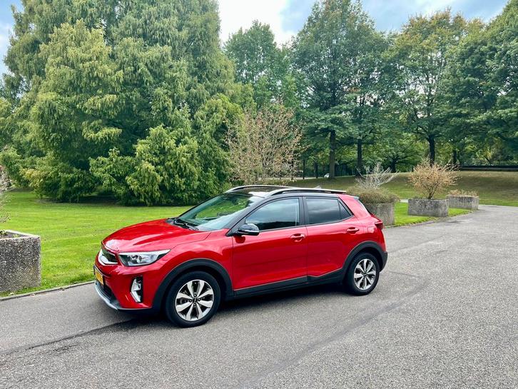 Kia Stonic,  Private Lease overnemen € 415 p maand, Auto's, Kia, Particulier, Stonic, Achteruitrijcamera, Adaptive Cruise Control