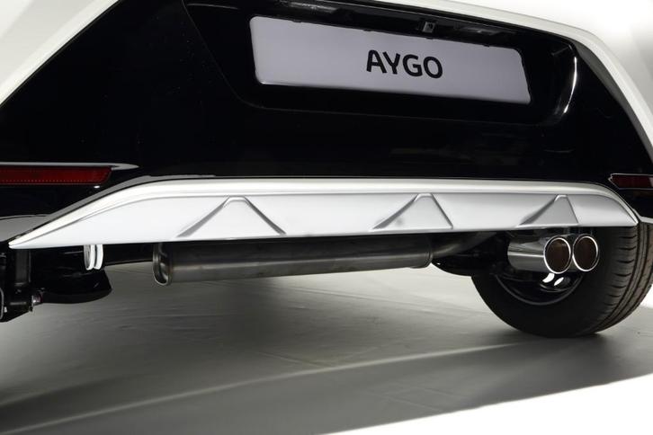 Mask achter Toyota Aygo vanaf 2014 zilver, Auto diversen, Auto-accessoires, Nieuw, Ophalen of Verzenden