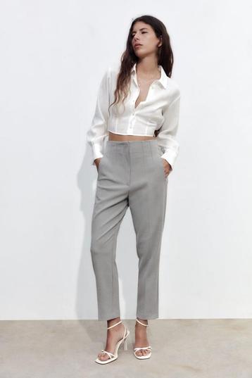 Dames Zara pantalon grijs met hoge taille maat XS broek beschikbaar voor biedingen