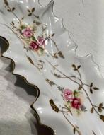 Leaf-Style Porselein schaal servies Gold-trimmed Japan Roses, Antiek en Kunst, Ophalen of Verzenden