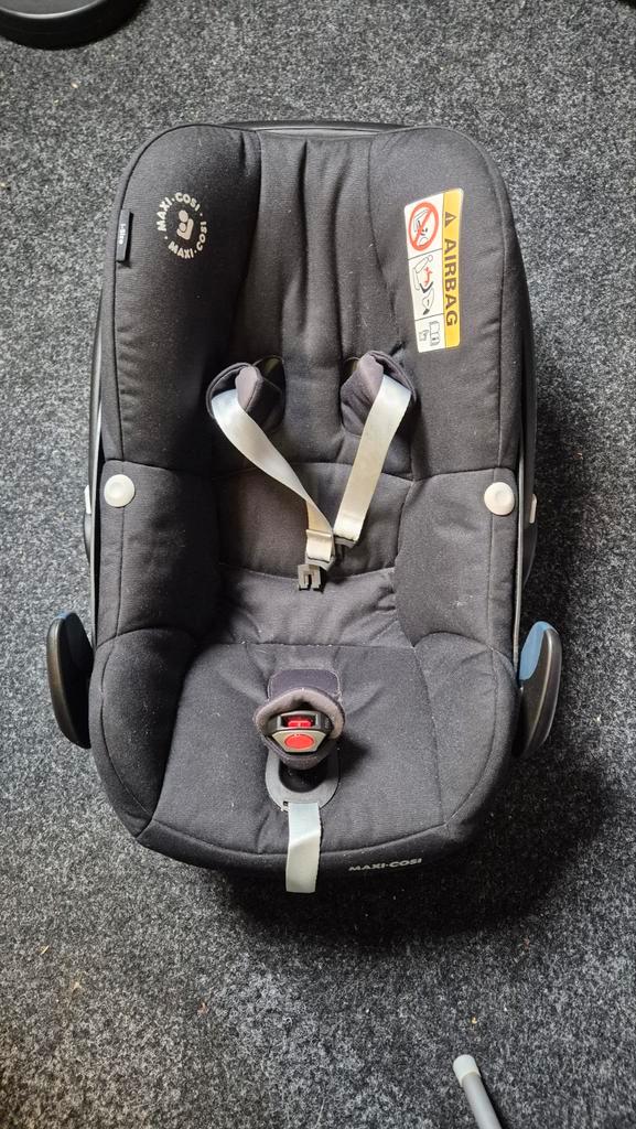 Maxi Cosi Rock + Familyfix 3 Isofix, Kinderen en Baby's, Autostoeltjes, Ophalen