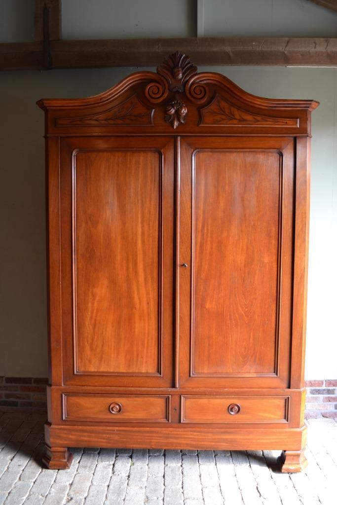 Prachtige antieke mahonie houten Louis Philippe kuifkast., Antiek en Kunst, Antiek | Meubels | Kasten, Verzenden