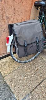 Te-koop aangeboden Mooie Zwarte fietstas fiets aanhaaktas, Ophalen, Zo goed als nieuw, Greenlands