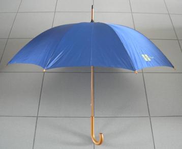 Paraplu met Pius X logo. Blauw. Nieuw. Voor de verzamelaar. beschikbaar voor biedingen