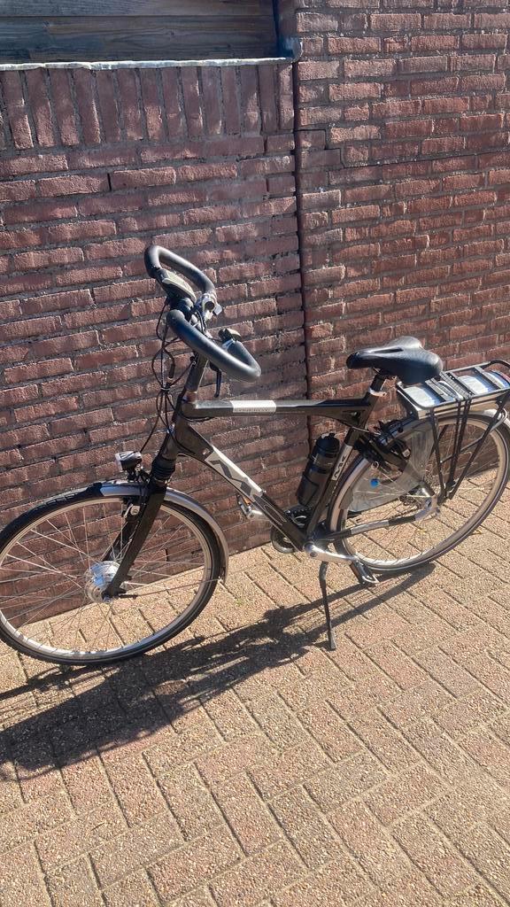 Te koop zgan electrische mc herenfiets 28 inch, Fietsen en Brommers, Fietsen | Heren | Sportfietsen en Toerfietsen, Zo goed als nieuw
