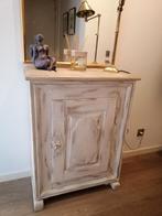 Antieke Duitse eikenhouten spinde kast, Ophalen