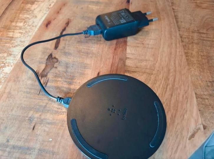 Snellader draadloos van Belkin, Telecommunicatie, Mobiele telefoons | Telefoon-opladers, Zo goed als nieuw, Apple iPhone, Ophalen of Verzenden