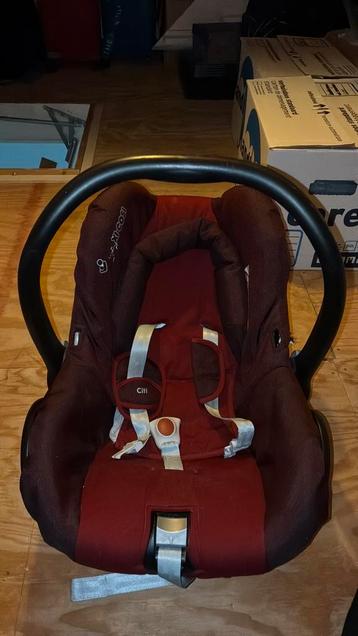 Maxi Cosi beschikbaar voor biedingen