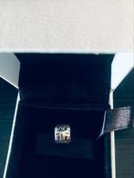 Pandora bedel letter T, Sieraden, Tassen en Uiterlijk, Bedels, Pandora, Ophalen of Verzenden, Zo goed als nieuw, 1 bedel