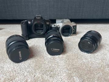 2x canon EOS 500 met 3 lenzen anoloog beschikbaar voor biedingen