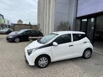 Toyota Aygo 1.0 VVT-i x-fun AIRCO! LED! FACELIFT! INRUIL MOG, Voorwielaandrijving, Stof, Gebruikt, 4 stoelen